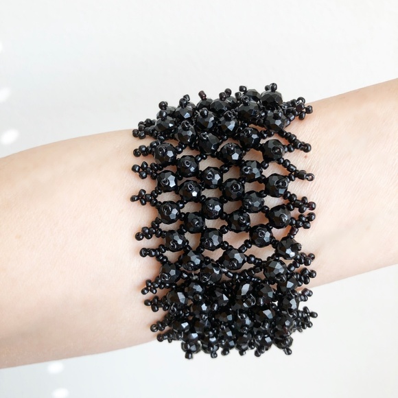 Black Beaded 8” Bracelet - Picture 1 of 6
